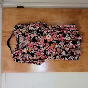 Lane Bryant 18 20 swing v-neck tee